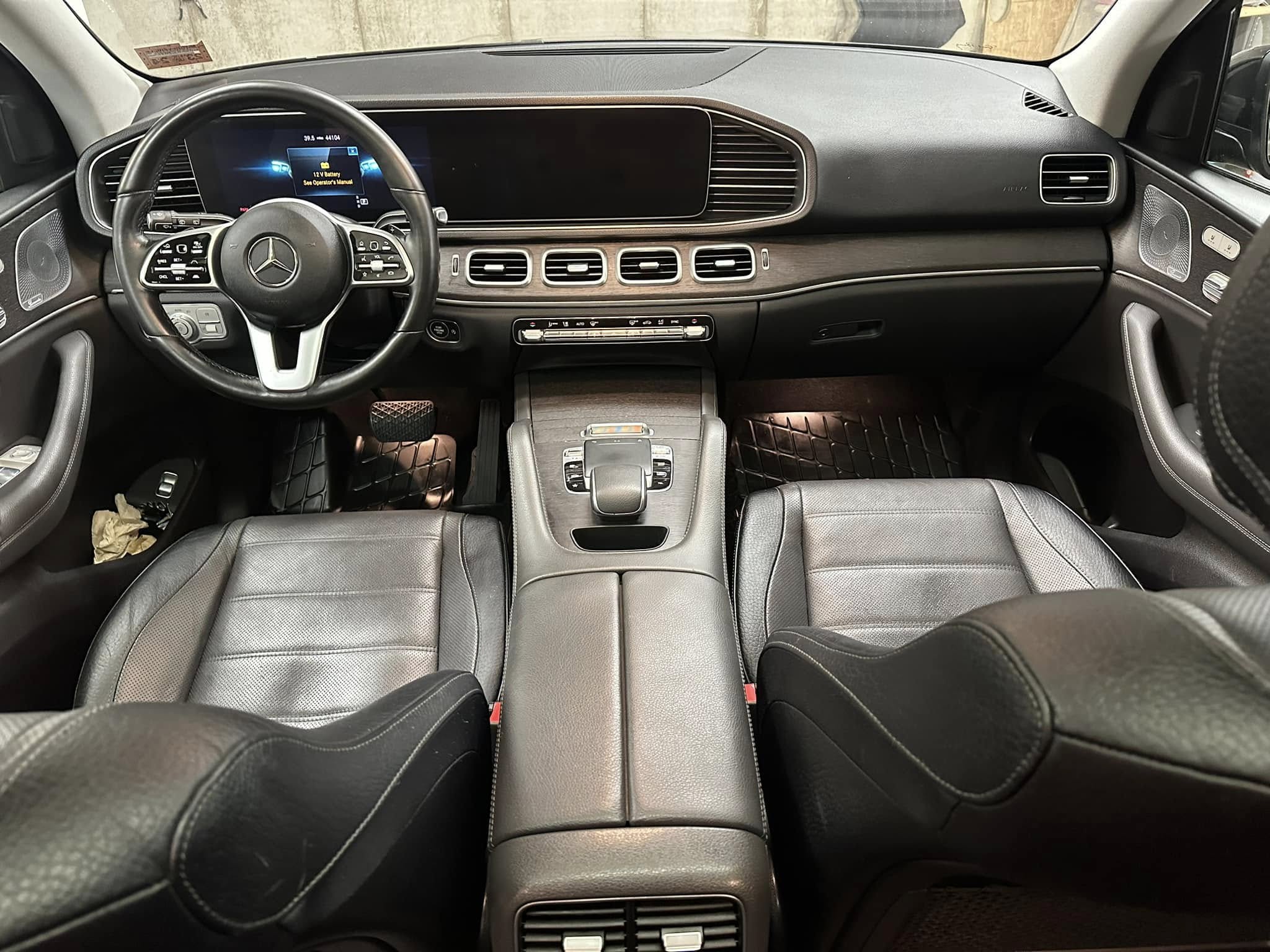 Mercedes interior detail